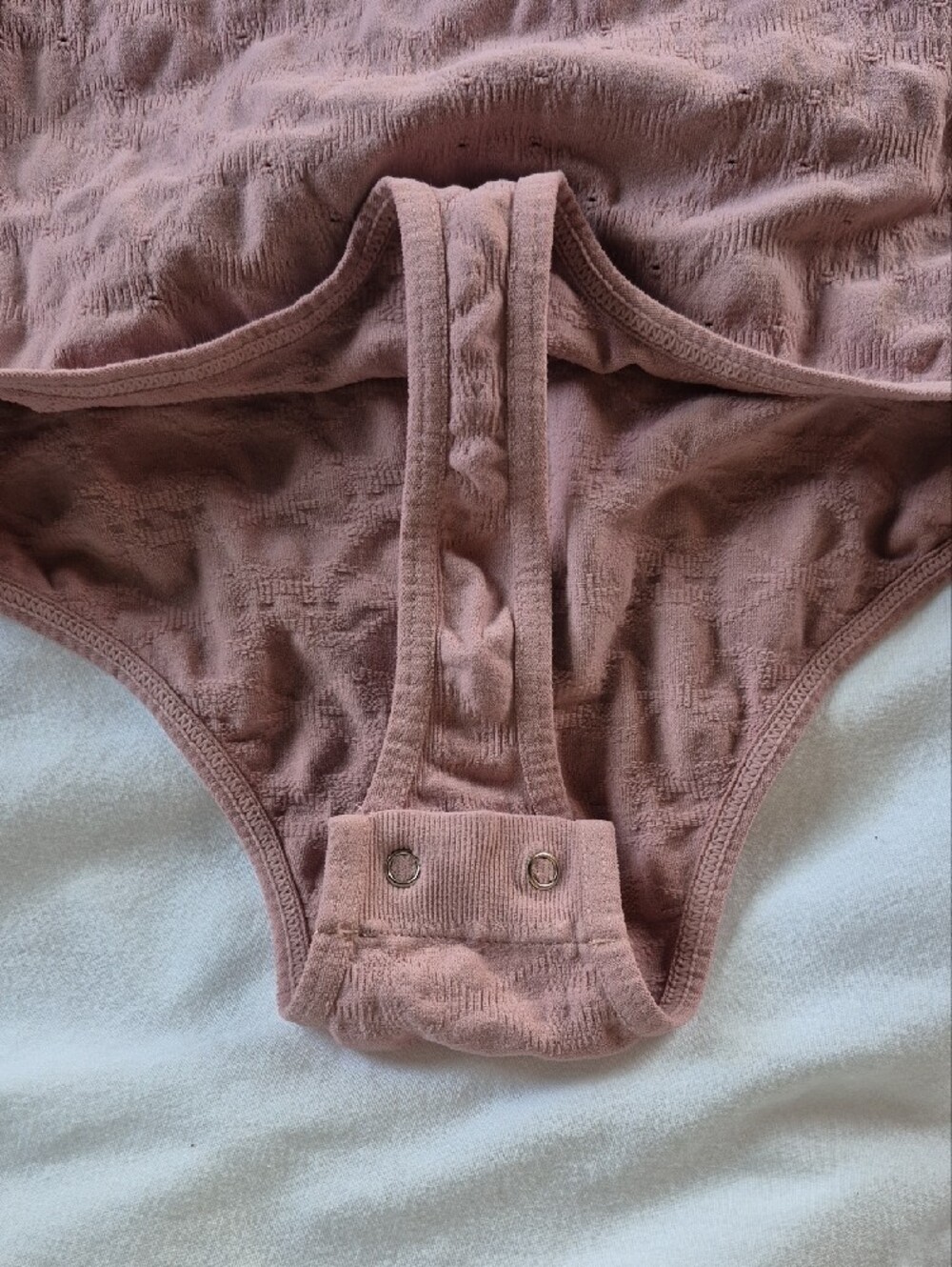 Intimately Free People Pastel Pink Cutout Eyelet Bodysuit Size XS - Picture 14 of 14